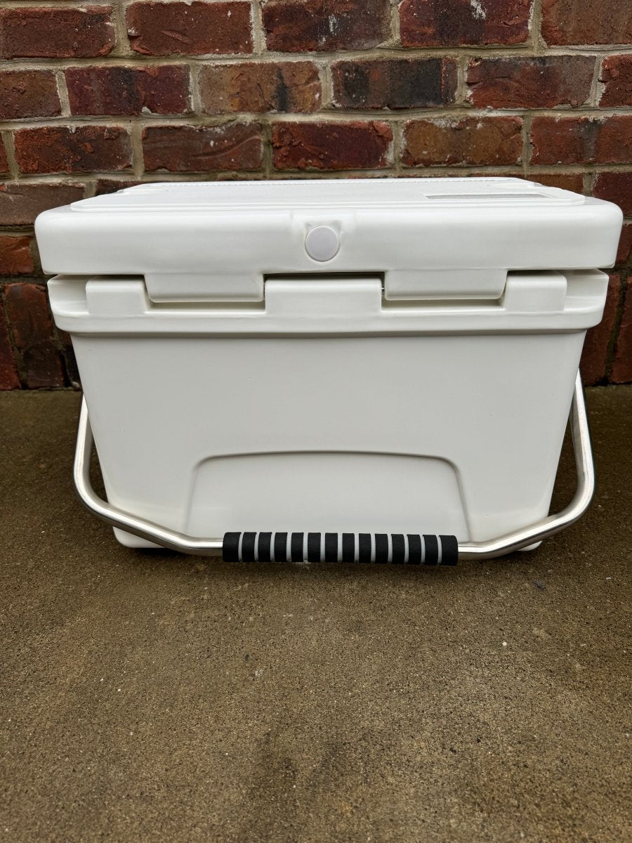 Polar Bear 20 Hard Cooler - Clevis Barnwell's